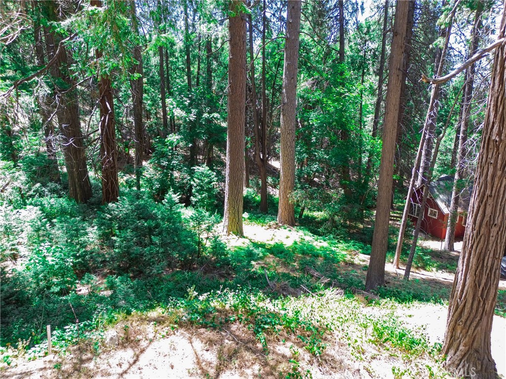 Crestline (CRES) - Land