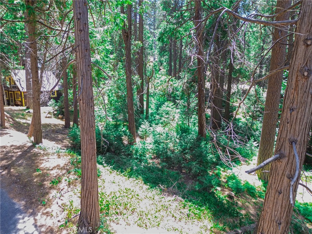 Crestline (CRES) - Land