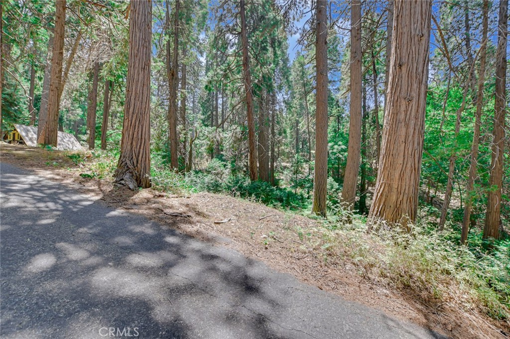 Crestline (CRES) - Land