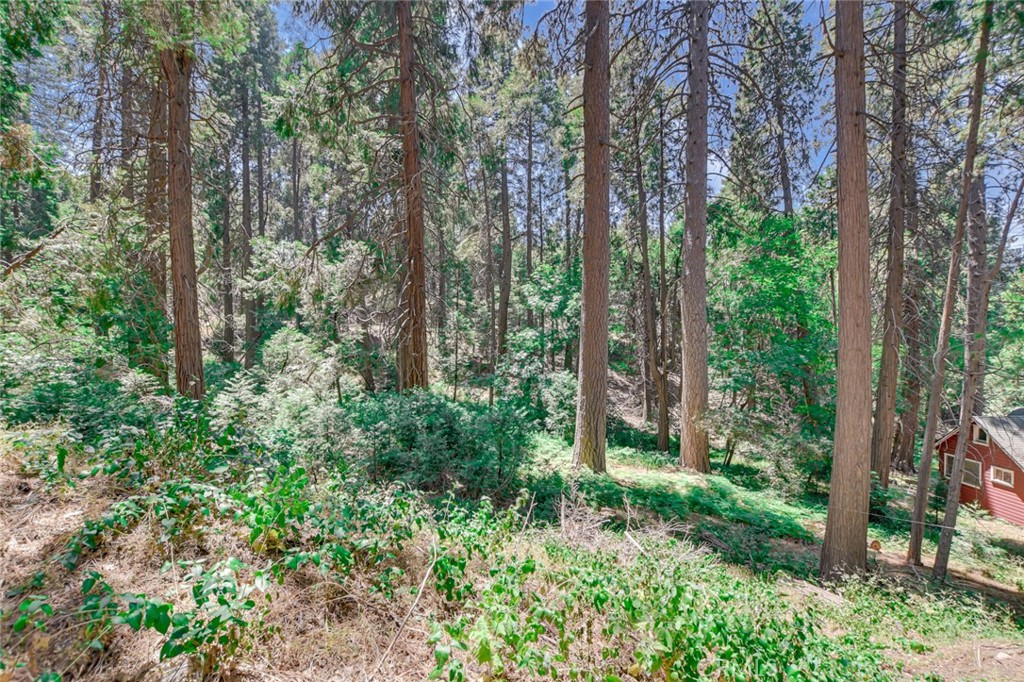 Crestline (CRES) - Land