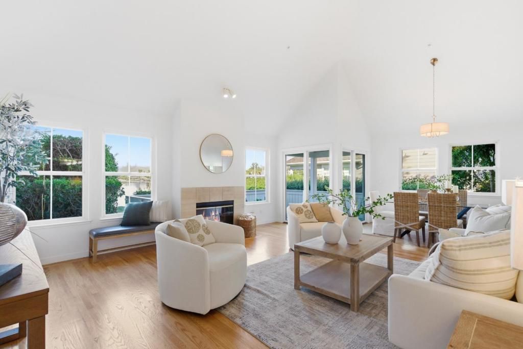 Photo of 1024 Rudder Lane, Foster City, CA 94404 (MLS # ML82025251)