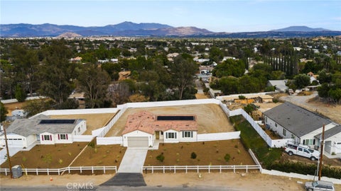 Tiny photo for 5505 Norwood Avenue, Riverside, CA 92505 (MLS # IV26196637)