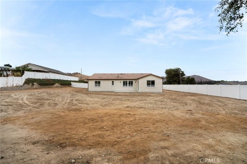 Tiny photo for 5505 Norwood Avenue, Riverside, CA 92505 (MLS # IV26196637)