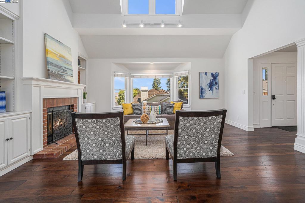 PLEASANTON - Residential