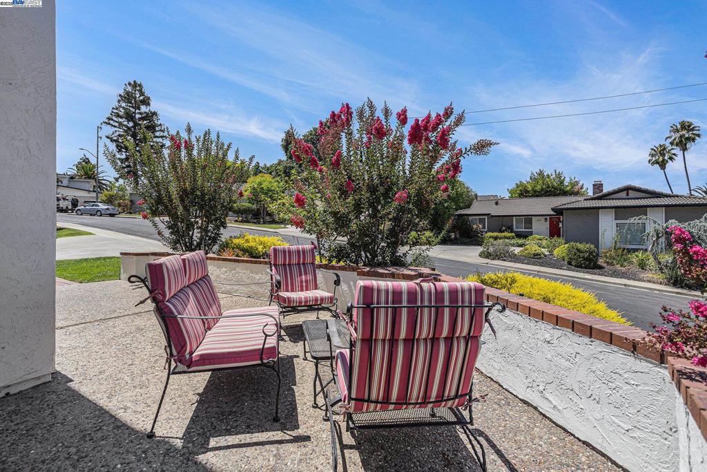 PLEASANTON - Residential