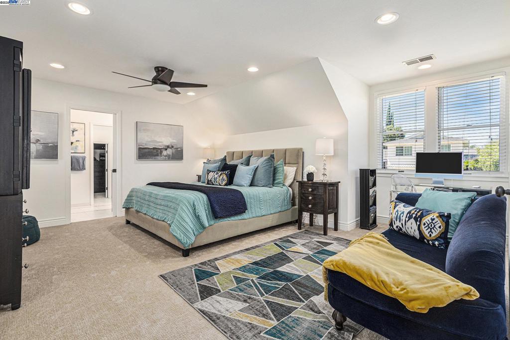 PLEASANTON - Residential