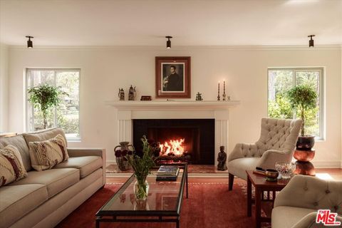 Photo of 1201 S Orange Grove Boulevard, Pasadena, CA 91105 (MLS # 26838631)
