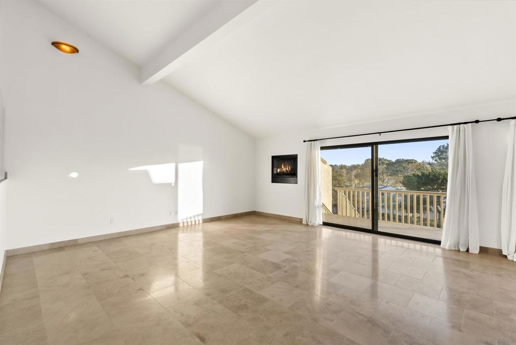 13024 Caminito Mar Villa