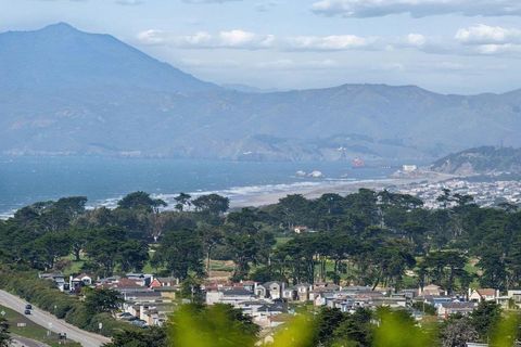 Photo of 31 Avalon Drive, Daly City, CA 94015 (MLS # ML82037522)