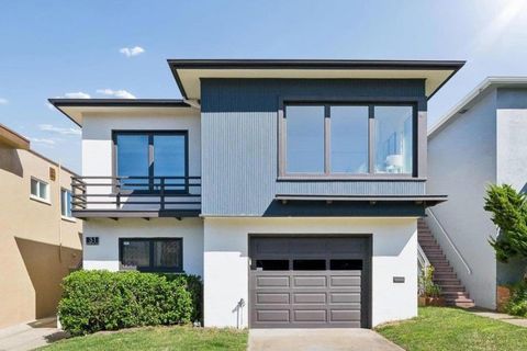 Tiny photo for 31 Avalon Drive, Daly City, CA 94015 (MLS # ML82037522)