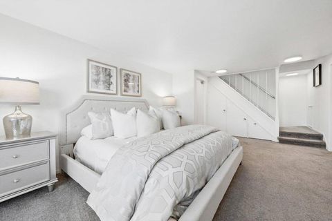 Tiny photo for 31 Avalon Drive, Daly City, CA 94015 (MLS # ML82037522)