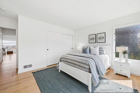 Tiny photo for 31 Avalon Drive, Daly City, CA 94015 (MLS # ML82037522)