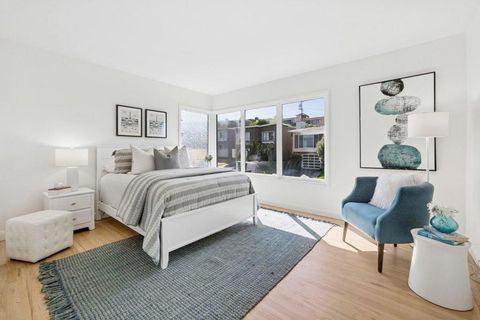 Tiny photo for 31 Avalon Drive, Daly City, CA 94015 (MLS # ML82037522)