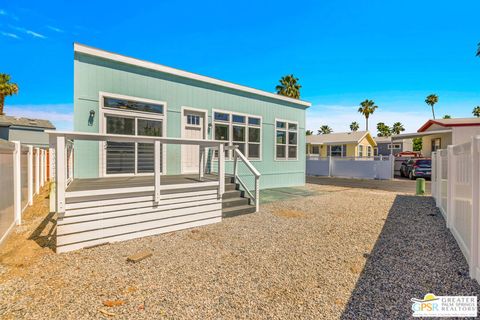 Photo of 324 Wigwam St, Palm Springs, CA 92264 (MLS # 26775127PS)