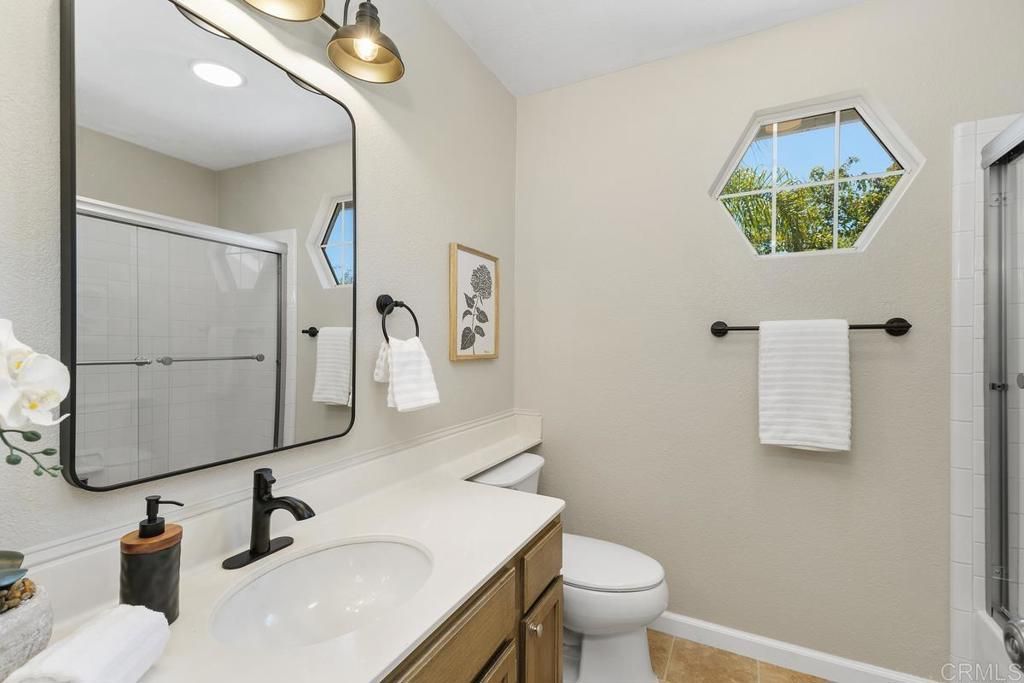 listing image 130726005270326182810