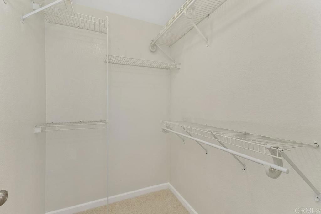 listing image 130727194551180812926