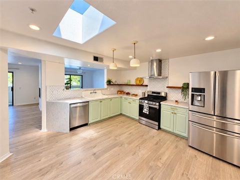 Photo of 17735 Kinzie, Northridge, CA 91325 (MLS # SR26214568)