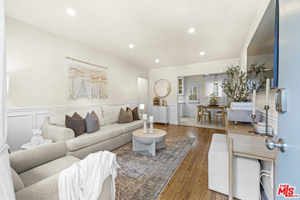 Photo of 1325 Washington Avenue #C, Santa Monica, CA 90403 (MLS # 25605845)