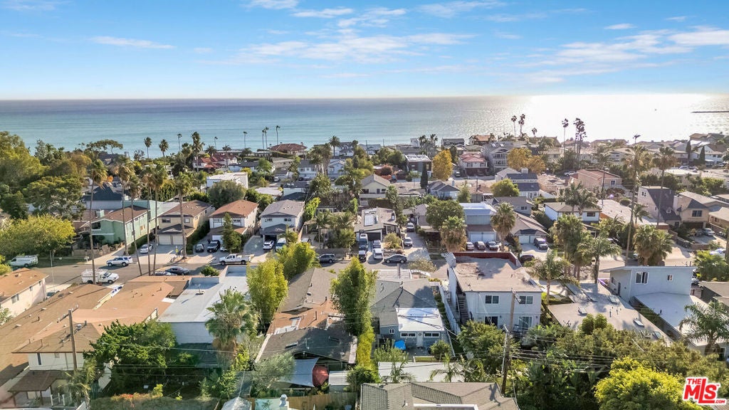 Photo of 34516 Via Espinoza #A, Dana Point, CA 92624 (MLS # 26104166)