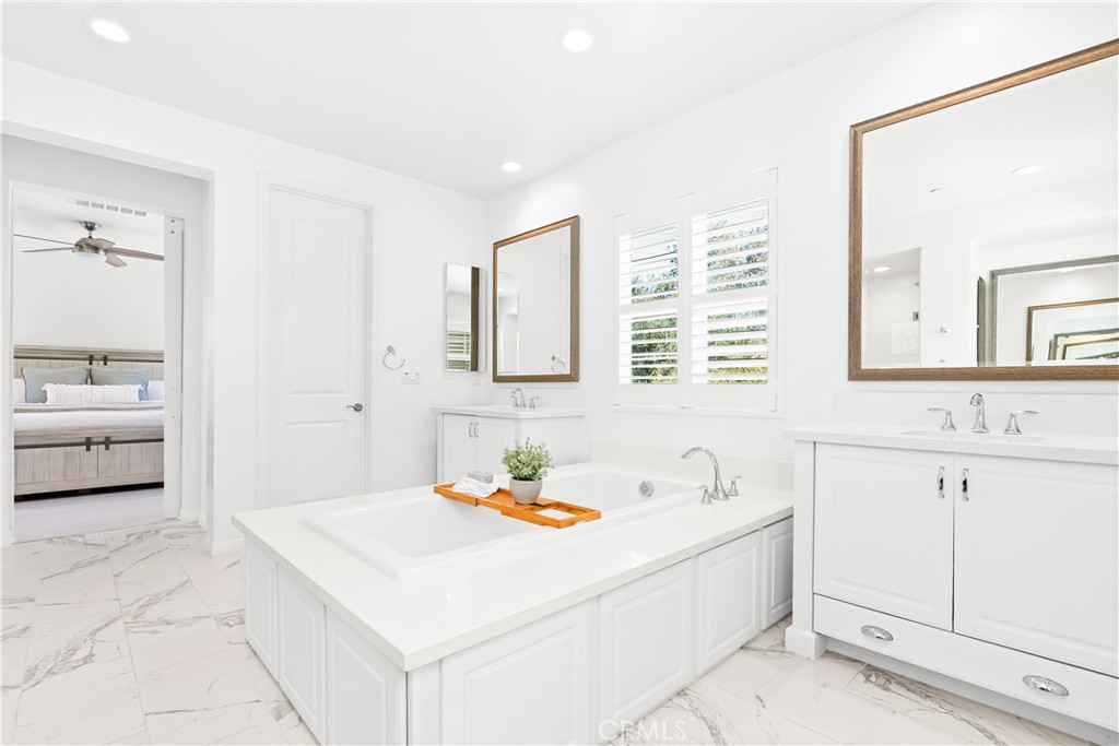 Heirloom (ESHEIR) - Residential