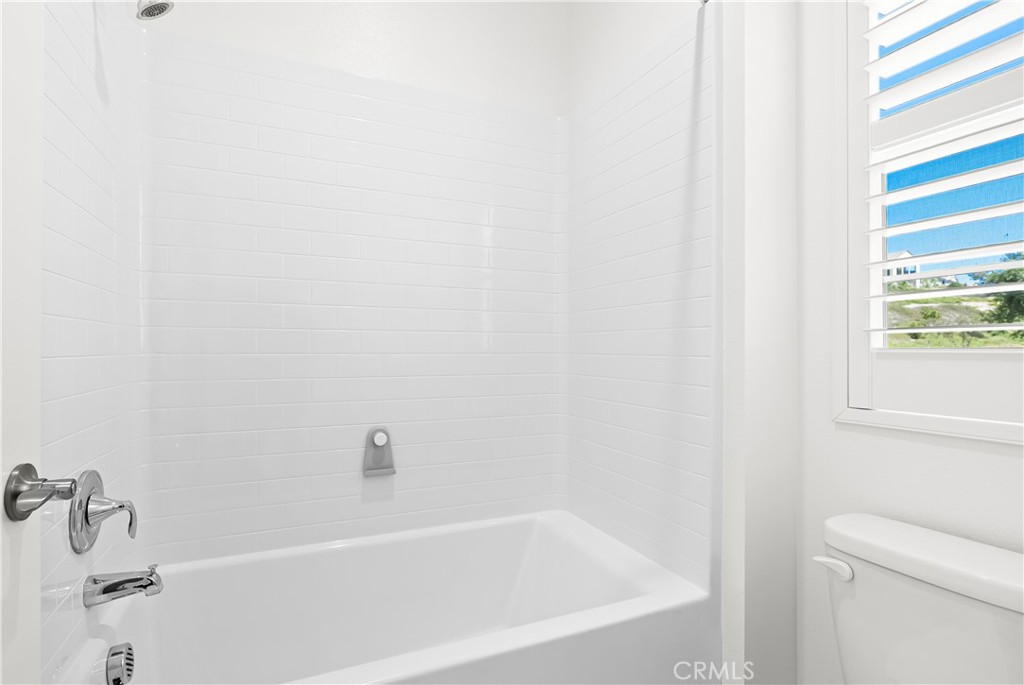 Heirloom (ESHEIR) - Residential