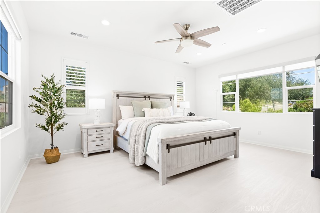 Heirloom (ESHEIR) - Residential