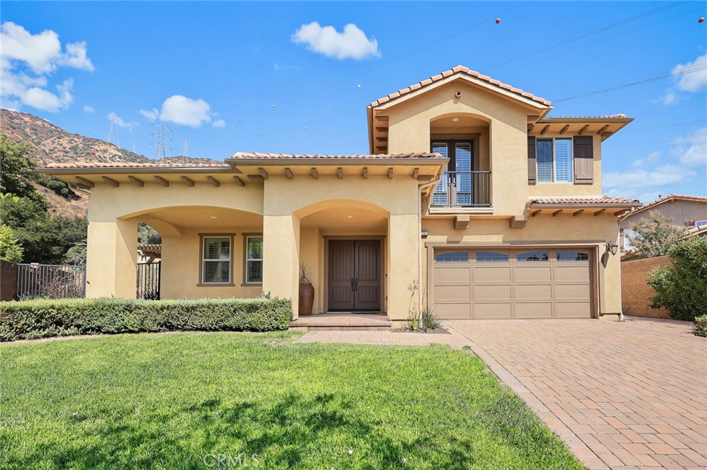 Properties 3 2751 Starpine Drive