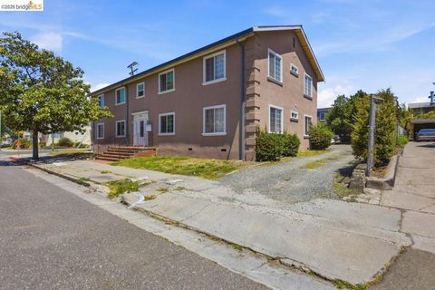 Photo of 5936 Martin Luther King Jr Way Way, Oakland, CA 94609 (MLS # 41137266)