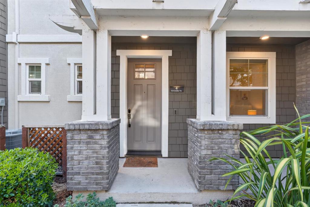 818 Gridley Terrace 4