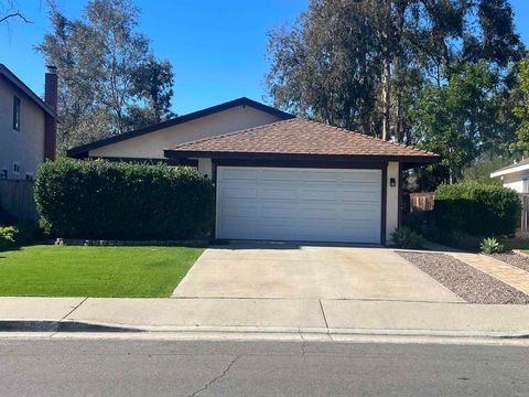 Photo of 2265 Amber Lane, Escondido, CA 92026 (MLS # NDP2511248)