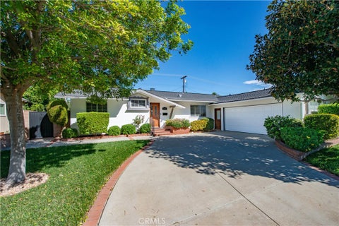 Photo of 22449 Burton Street, West Hills, CA 91304 (MLS # SR26226488)