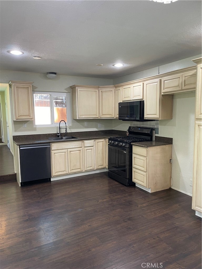 31378 Cedarwood