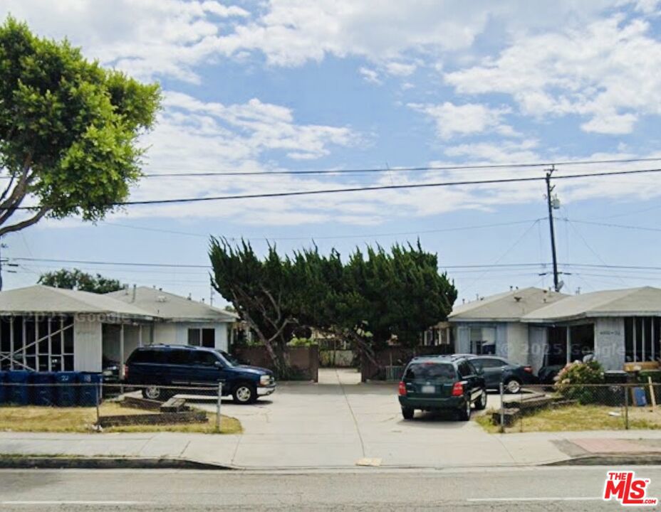 4920 W El Segundo Boulevard