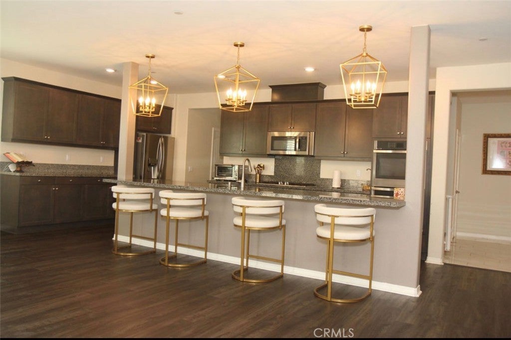 27216 Old Miner Cir