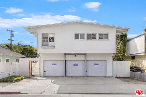 Photo of 2922 2nd Street, Santa Monica, CA 90405 (MLS # 25618251)