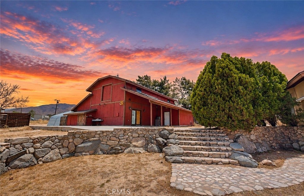 19574 Happy Valley