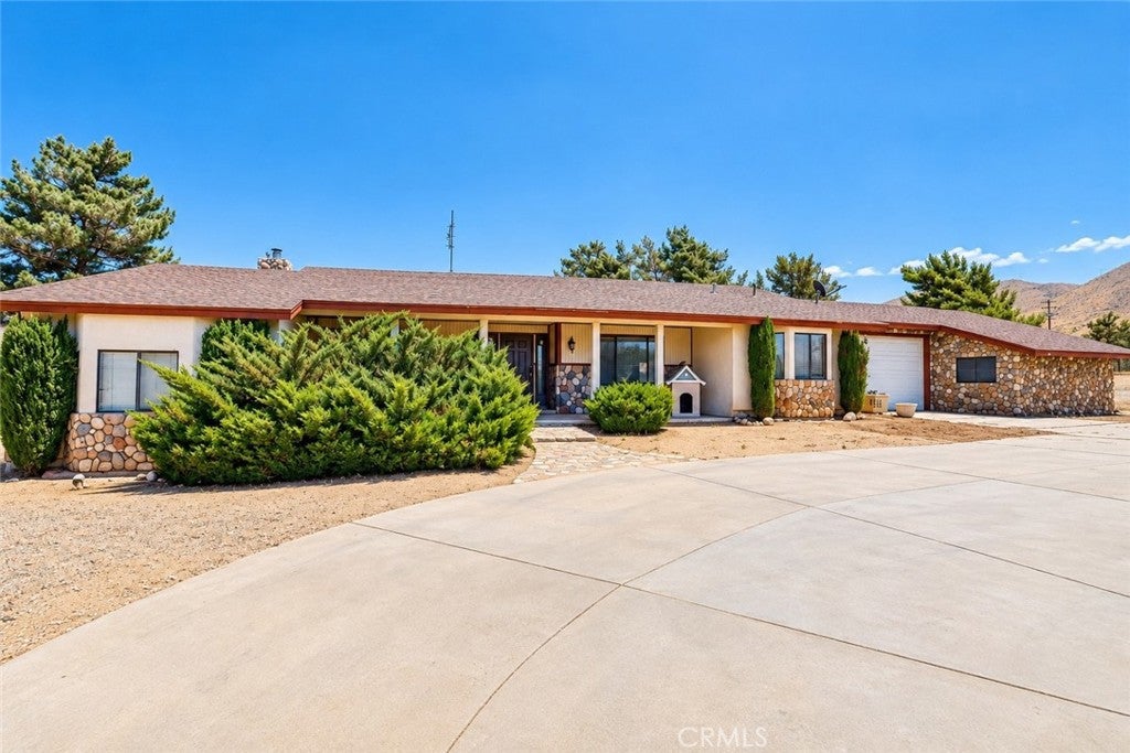 19574 Happy Valley