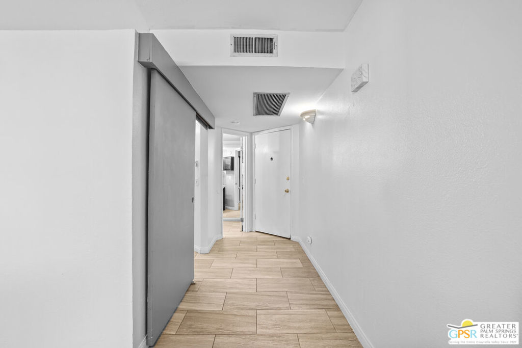 Palm Springs Golf & Tennis - Residential