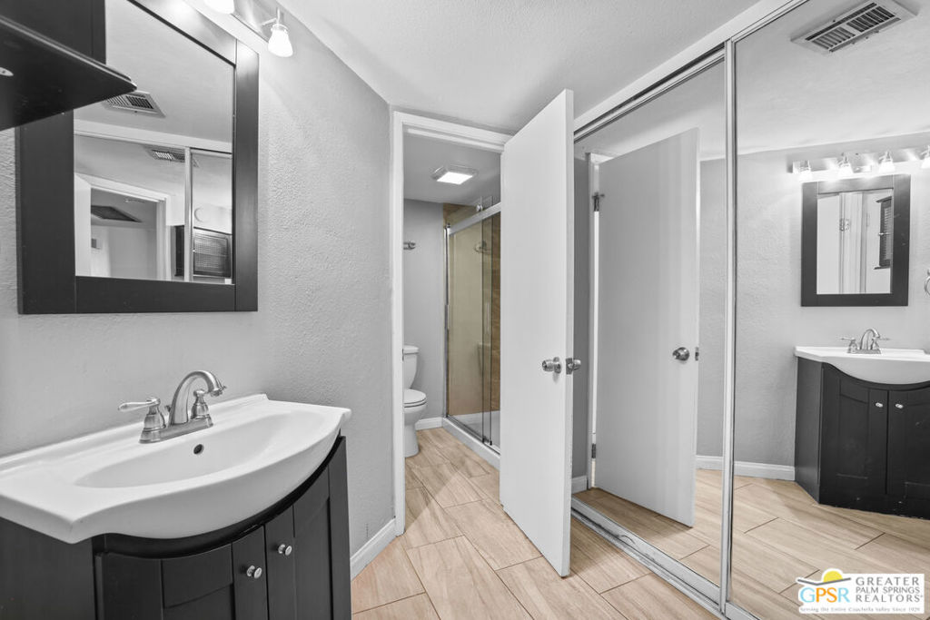 Palm Springs Golf & Tennis - Residential