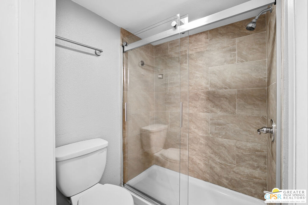 Palm Springs Golf & Tennis - Residential