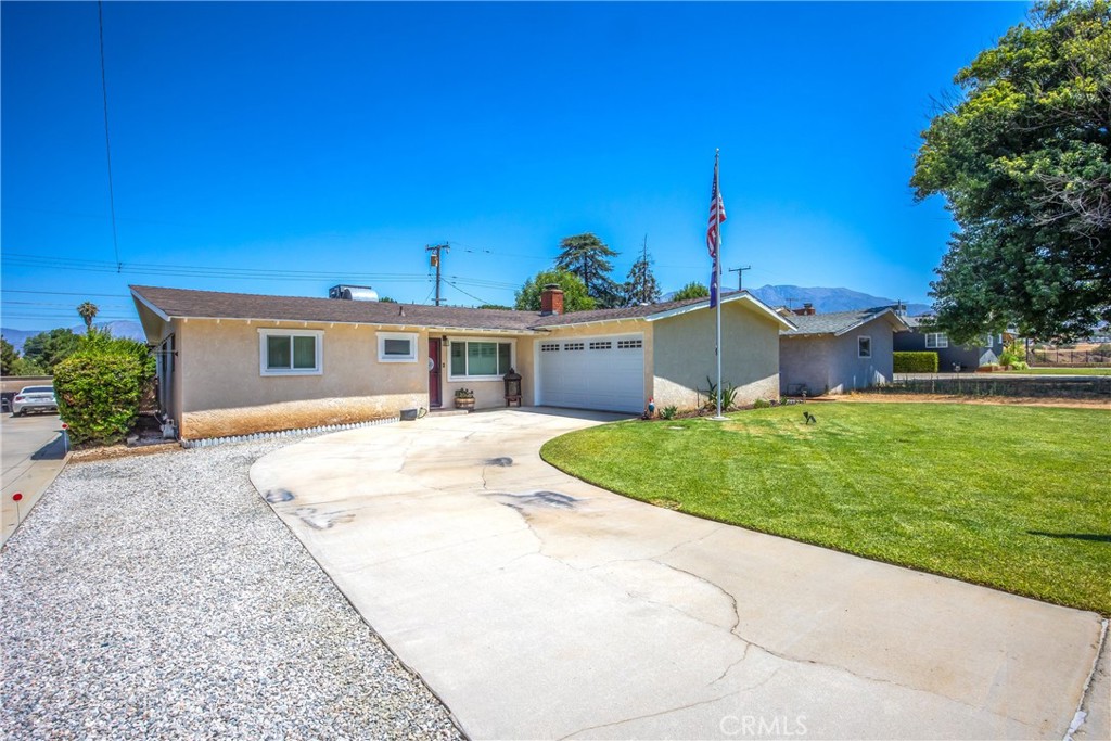 124 Myrtlewood Drive