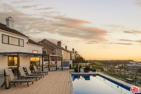 Photo of 6592 Kentwood Bluffs Drive, Los Angeles, CA 90045 (MLS # 26648949)