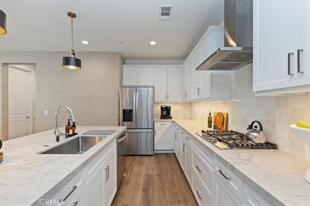 Rio Del Sol (33626) - Residential