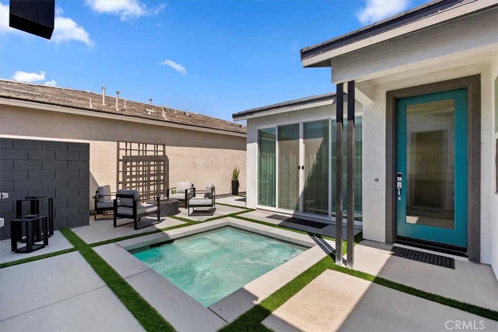 Rio Del Sol (33626) - Residential