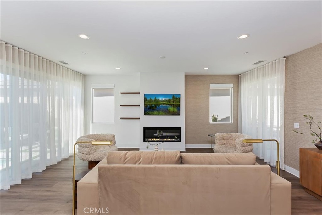 Rio Del Sol (33626) - Residential