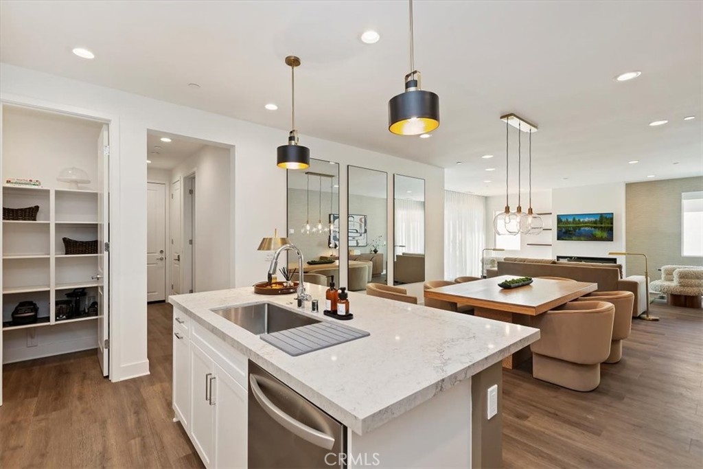 Rio Del Sol (33626) - Residential