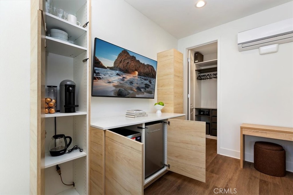 Rio Del Sol (33626) - Residential