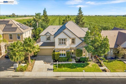 Photo of 1461 Biarritz St ST, Tracy, CA 95304 (MLS # 41148280)