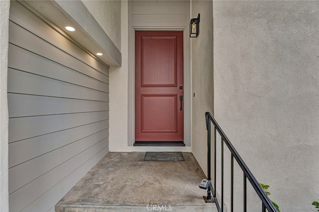 2706 Sheridan