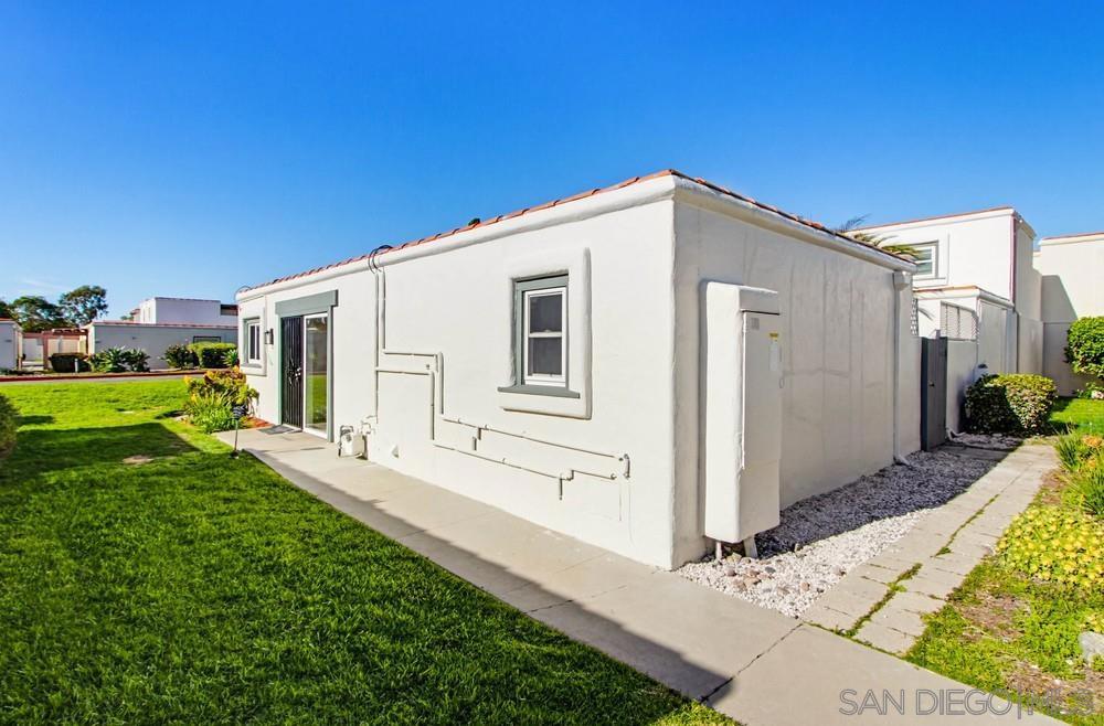 3621 Vista Campana 53